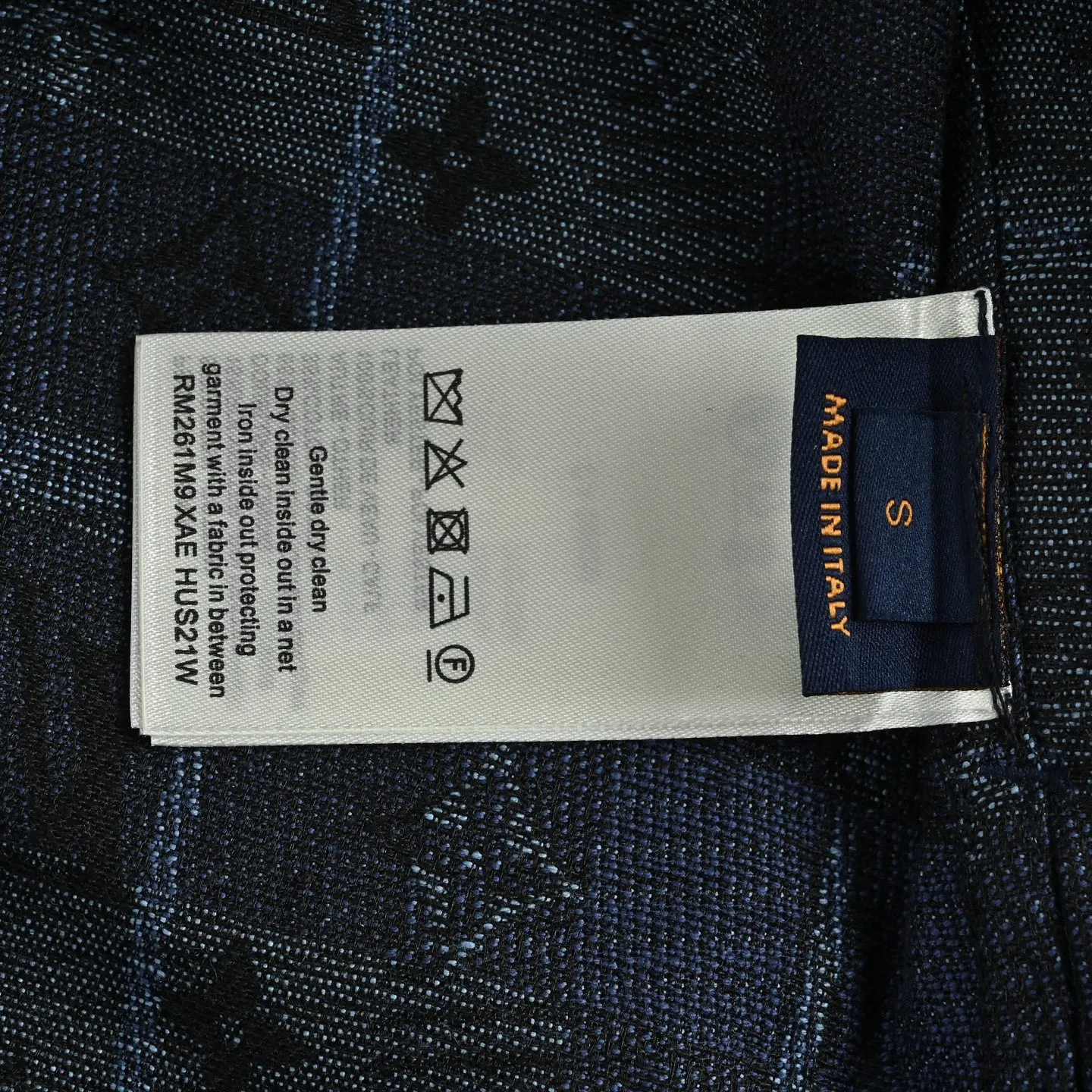 Louis Vuitton/ Blue